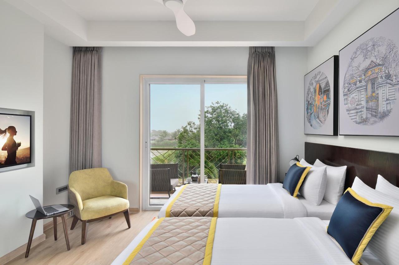 Hotel Citadines Arpora Nagoa Goa Esterno foto
