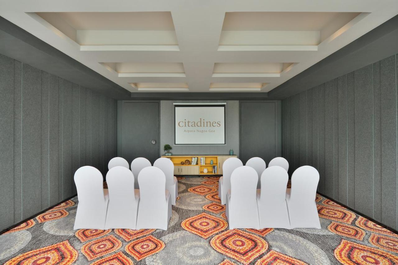 Hotel Citadines Arpora Nagoa Goa Esterno foto