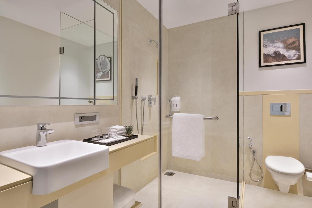 Hotel Citadines Arpora Nagoa Goa Esterno foto