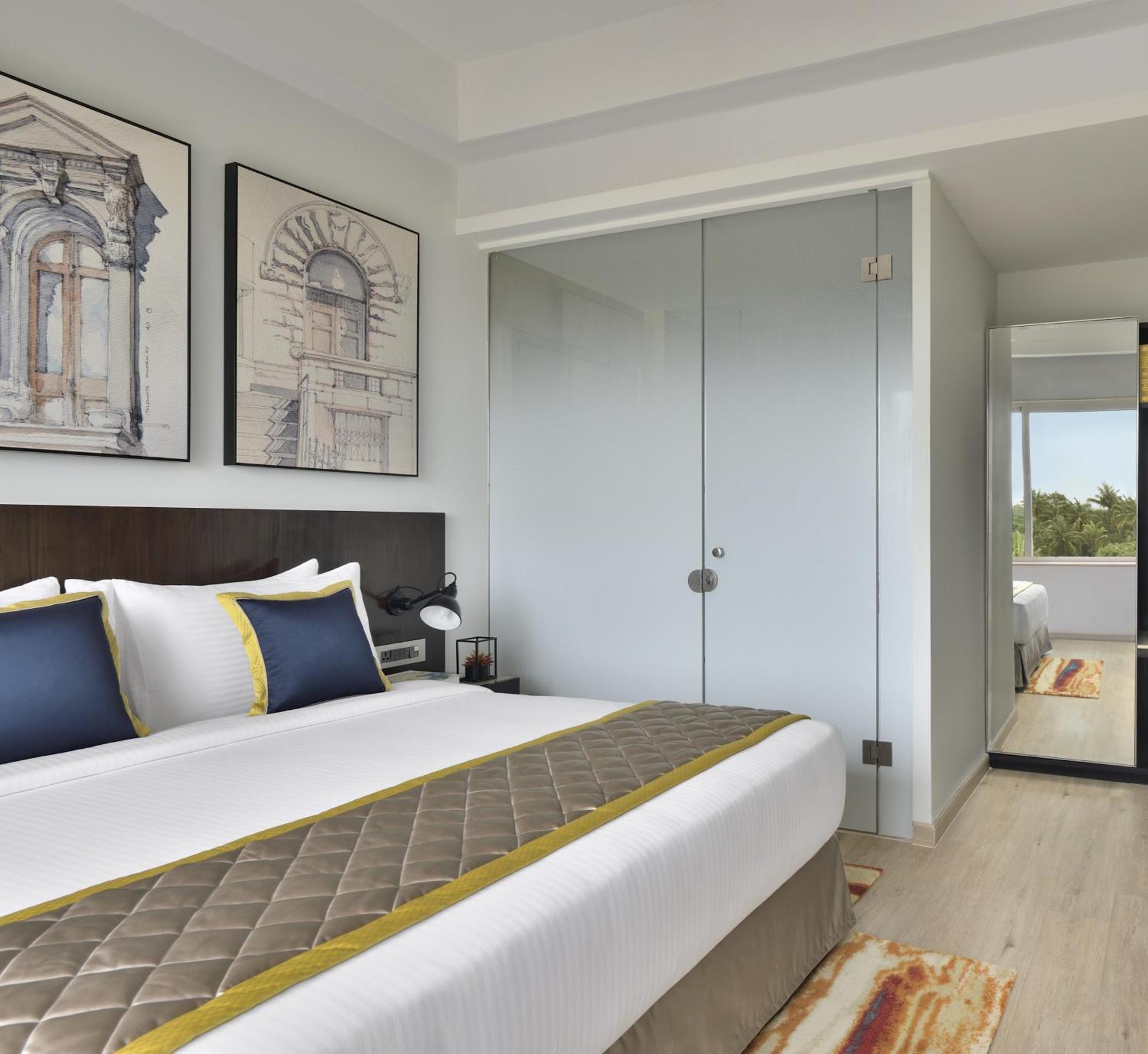Hotel Citadines Arpora Nagoa Goa Esterno foto