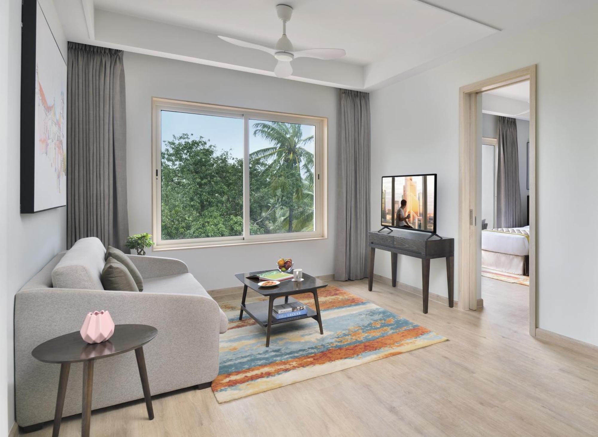 Hotel Citadines Arpora Nagoa Goa Esterno foto